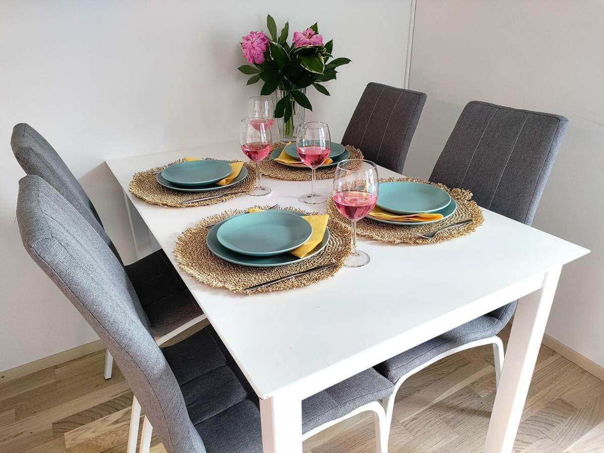 Fully Equipped New Apartment With Free Parking Tampere Exterior photo